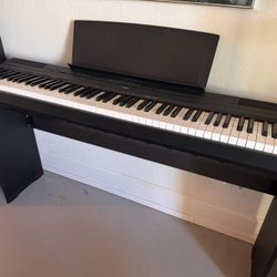 Digital Piano 