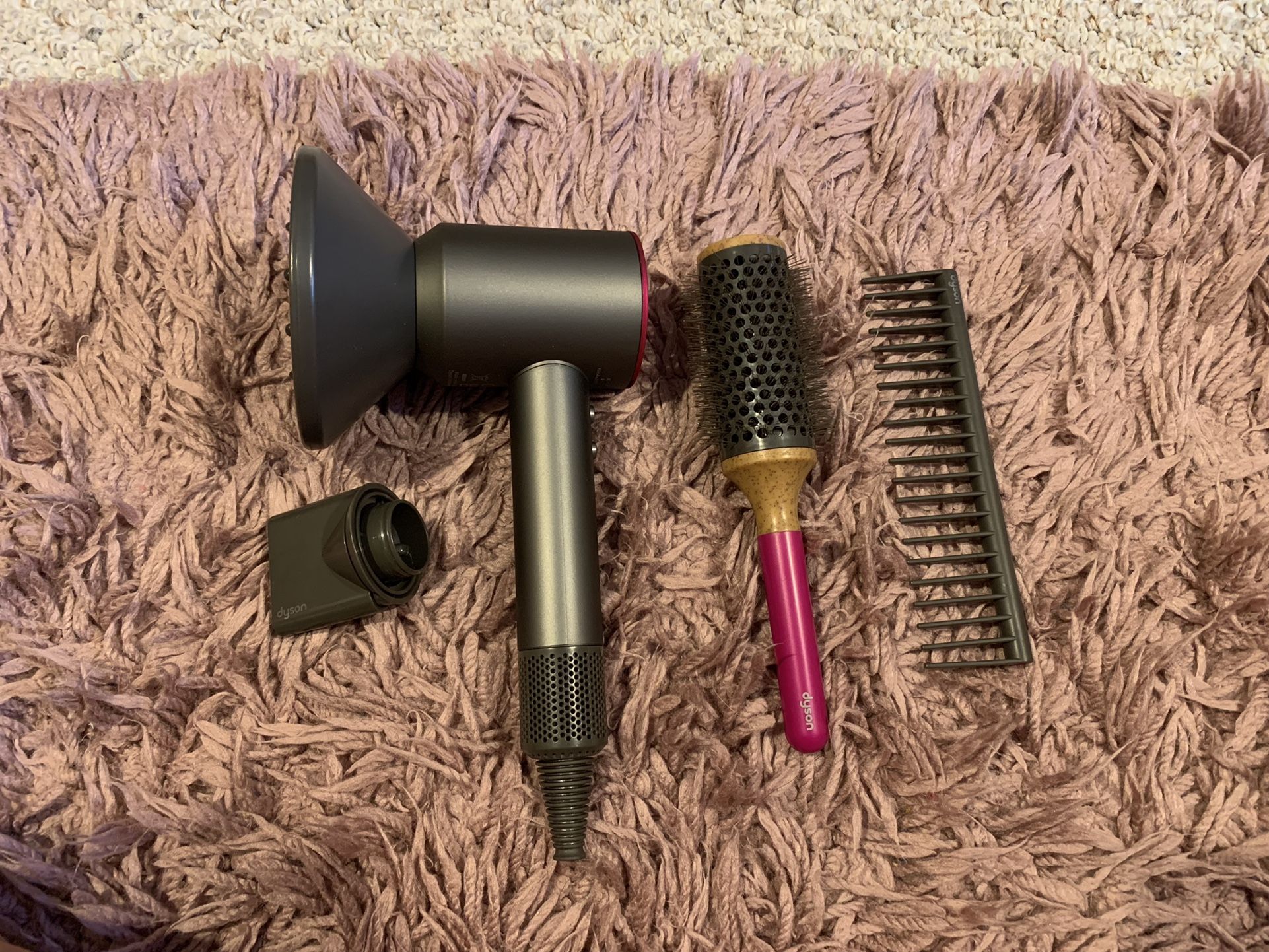 Dyson Supersonic Styling Set | Interactive Toy Hairdryer for Children Aged 3 Years & Up | Looks and Works Like The Real Thing, Grey
