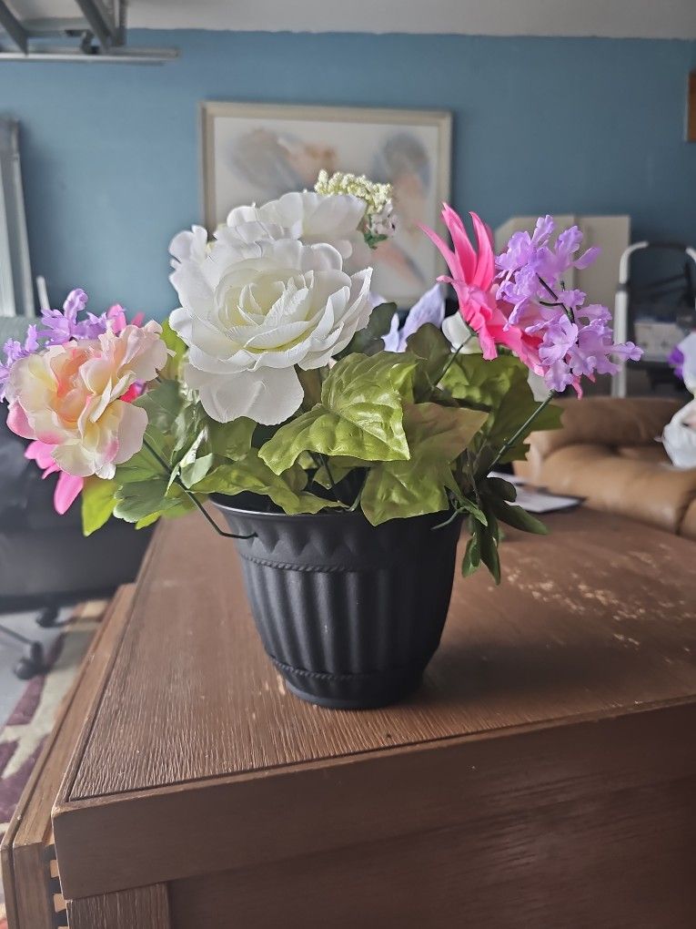 Artifical Potted Flowers
