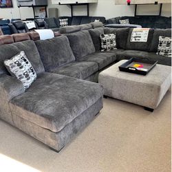 New Large 3 Sided Sectional! Price Drop! Can Deliver
