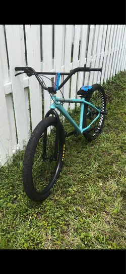 Bomma Thrust (TRADES OR CASH PRICE NEGOTIABLE )