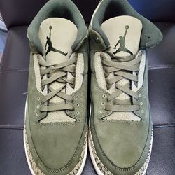 New Air Jordan 3 Retro In Olive Sage Green.  These have Been Graded "B"