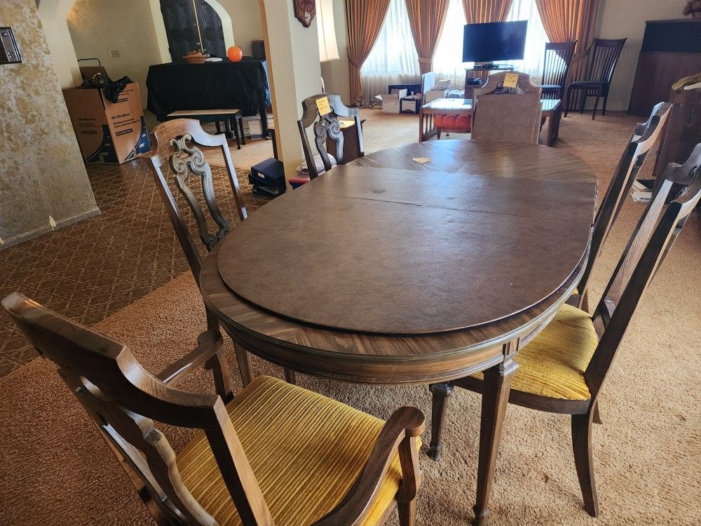 Dining Table 6 Chairs