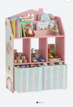 Toddler Girl’s Bookshelf with Storage Cubes