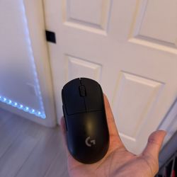 Logitech pro wireless mouse 