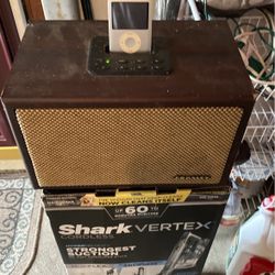 Crowley Speaker and iPod mini