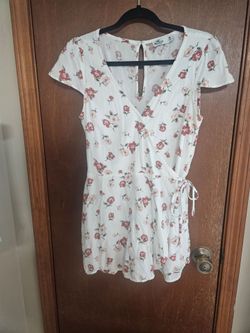 Hollister women's medium romper