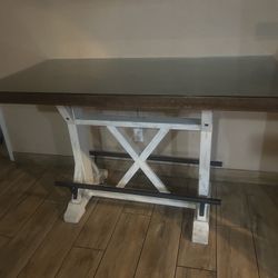 Table / Mesa 