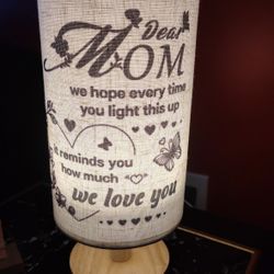 New In Box. Beautiful MOM LAMP. SEE ALL PHOTOS. CASH PICKUP ONLY