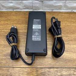 Xbox 360 Slim Power Brick 