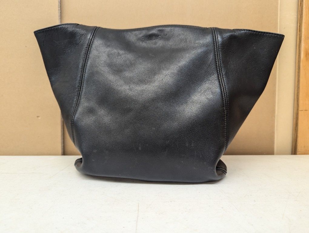Coach 4181 Black Leather Magnetic Bag