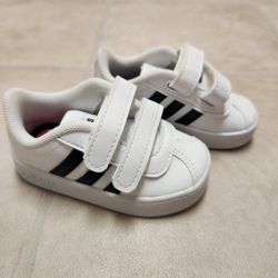 Forkæle sur Bidrag Baby Adidas Sneakers Shoes for Sale in San Diego, CA - OfferUp