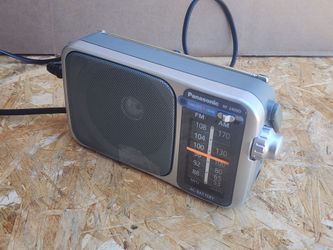 PANASONIC AM FM RADIO