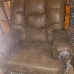 Brand New Camouflage Recliners