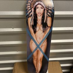 Ana Cheri Skateboard 