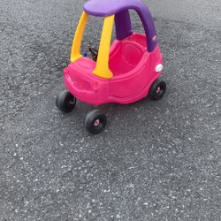 Kids push car