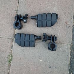 Motorcycle foot peg
