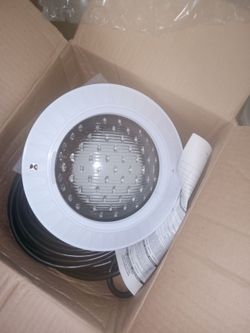 New Hayward Pool light 500W/120V 100 FT cord for pool