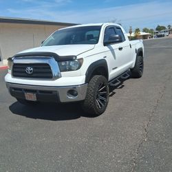 08 Tundra 4x2(obo) & 16 Jeep 4x4(obo)
