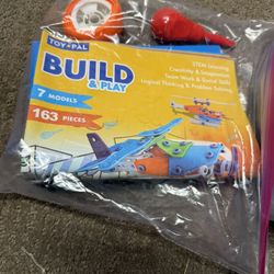Build And Play 