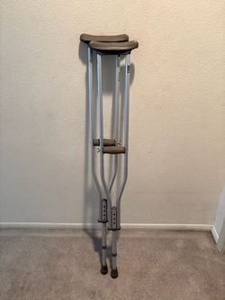 Medline crutches for adults