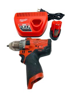 Milwaukee 2504-20 M12 FUEL12-Volt Brushless 1/2 In Hammer Drill Bundle