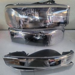 99-06 Gmc Sierra Yukon Headlights Luces Micas Calaveras Faros Faroles Focos Headlamps 