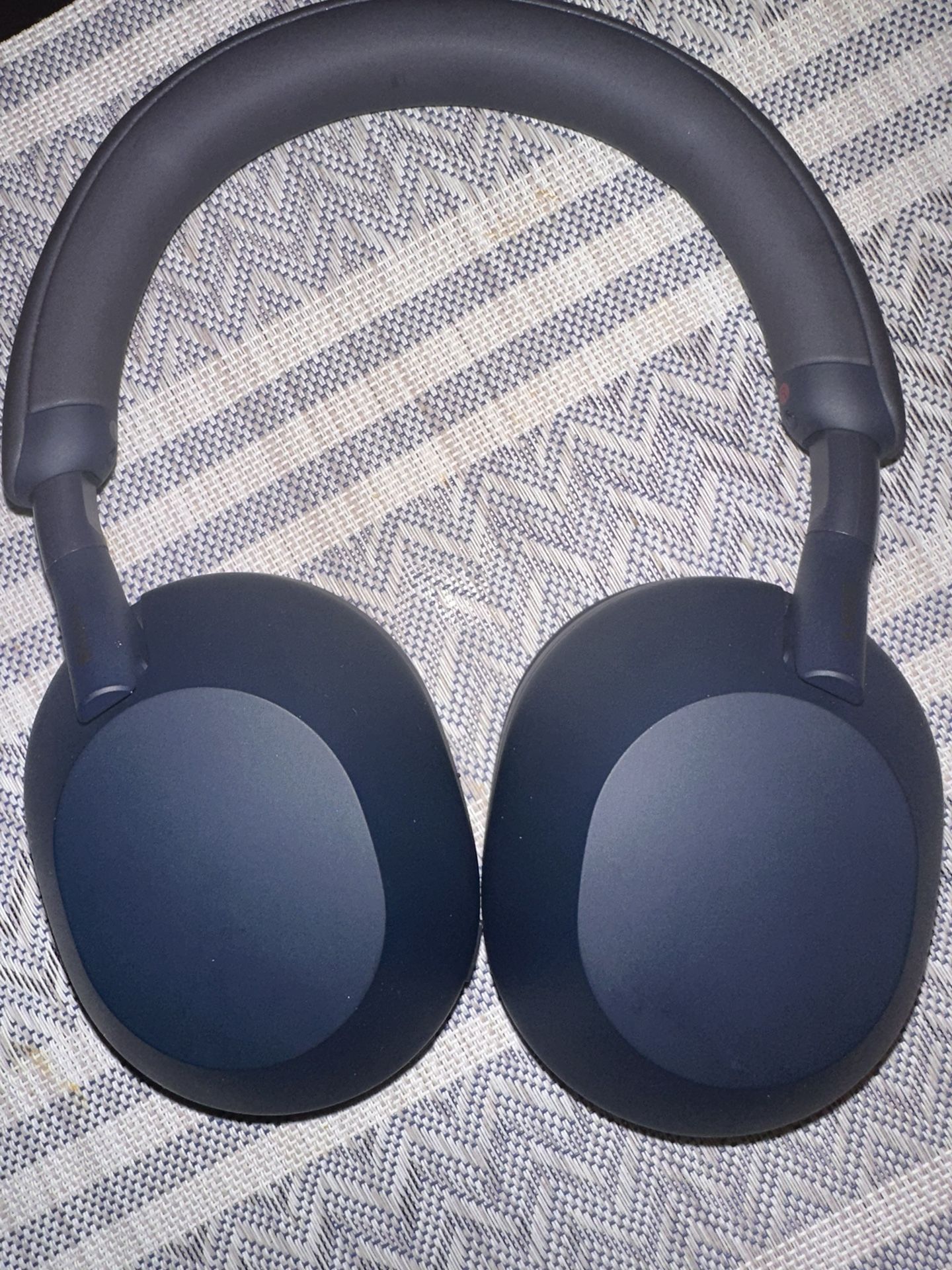 Sony Xm5 Noise Cancellation Navy Blue
