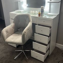 Chair And Vanity 