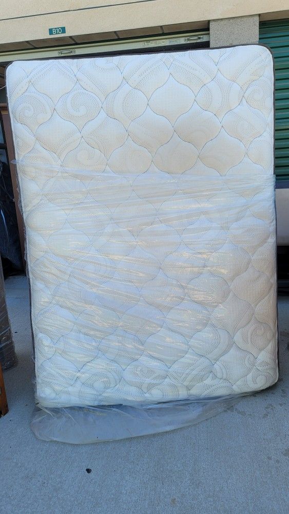 Queen Sz Mattress, Box Spring, Head Board $150