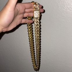 Gold Bustdown Iced Out Cuban Chain 22in