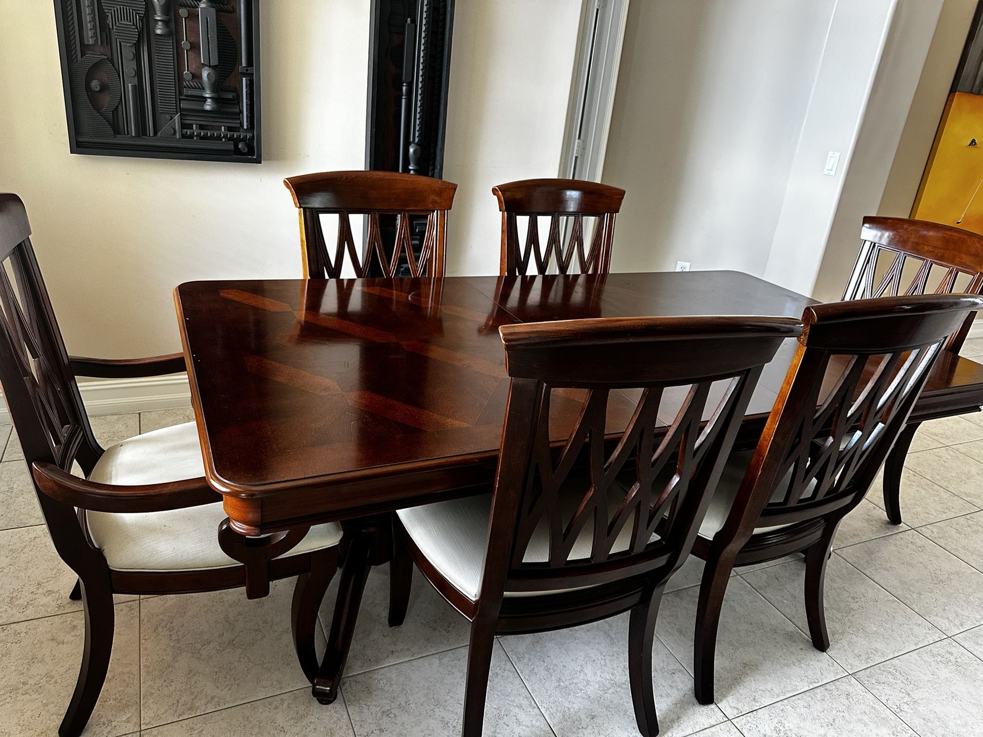 Dining Room Set With Server And Display Case