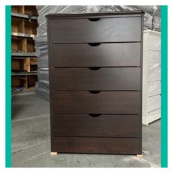 5 drawers dresser/ Five drawers dresser