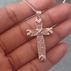 Cross Pendant Necklace 