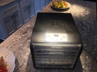 Magic Mill Digital 6-Tray Food Dehydrator MFD-6100