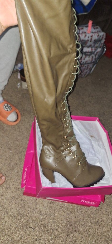 Brand New BOOTS