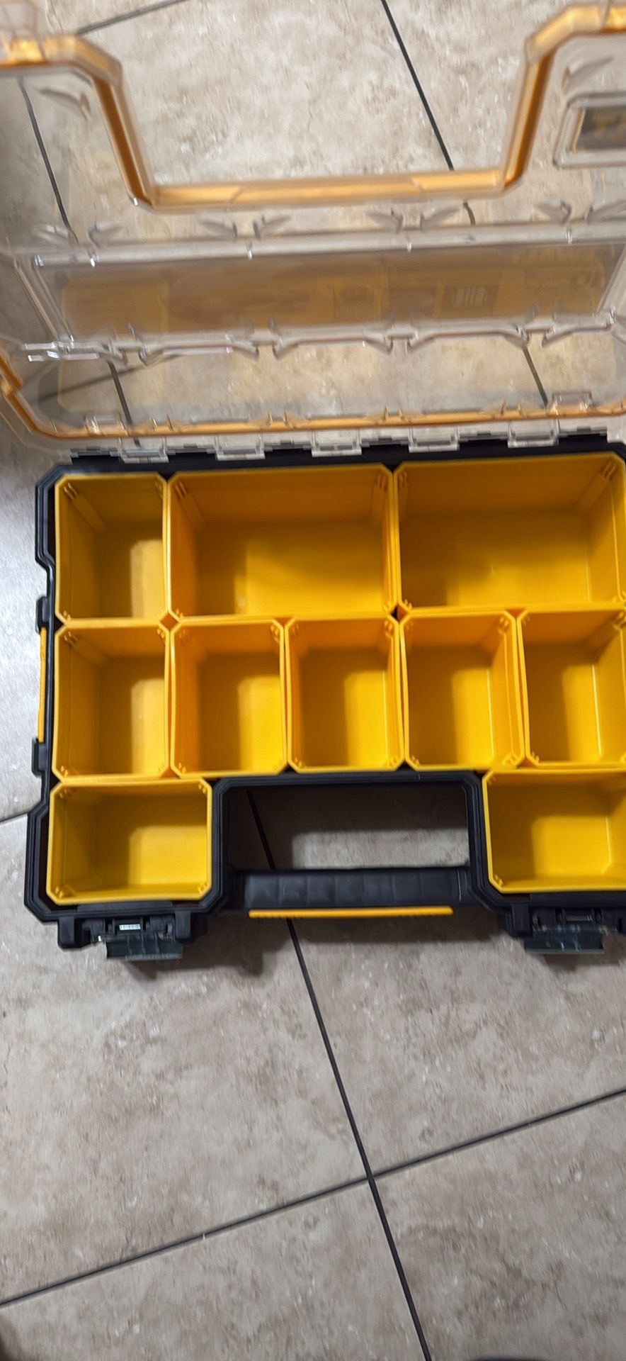 Dewalt 10 Plastic 10-Compartment Deep Pro Organizer