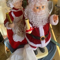 Mr Mrs Santa Mrs Sands Apron Has A Whole In It 