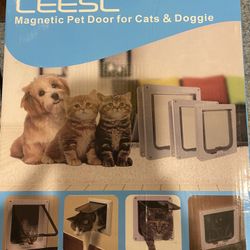 brand new Ceese magnetic pet door for cats and dogs xl white 11x 9.8x2.2