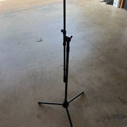 Adjustable Microphone Stand