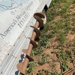 Post hole digger auger bit