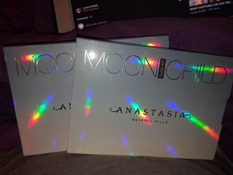 Anastasia Beverly Hills Moon Child Glow Kit