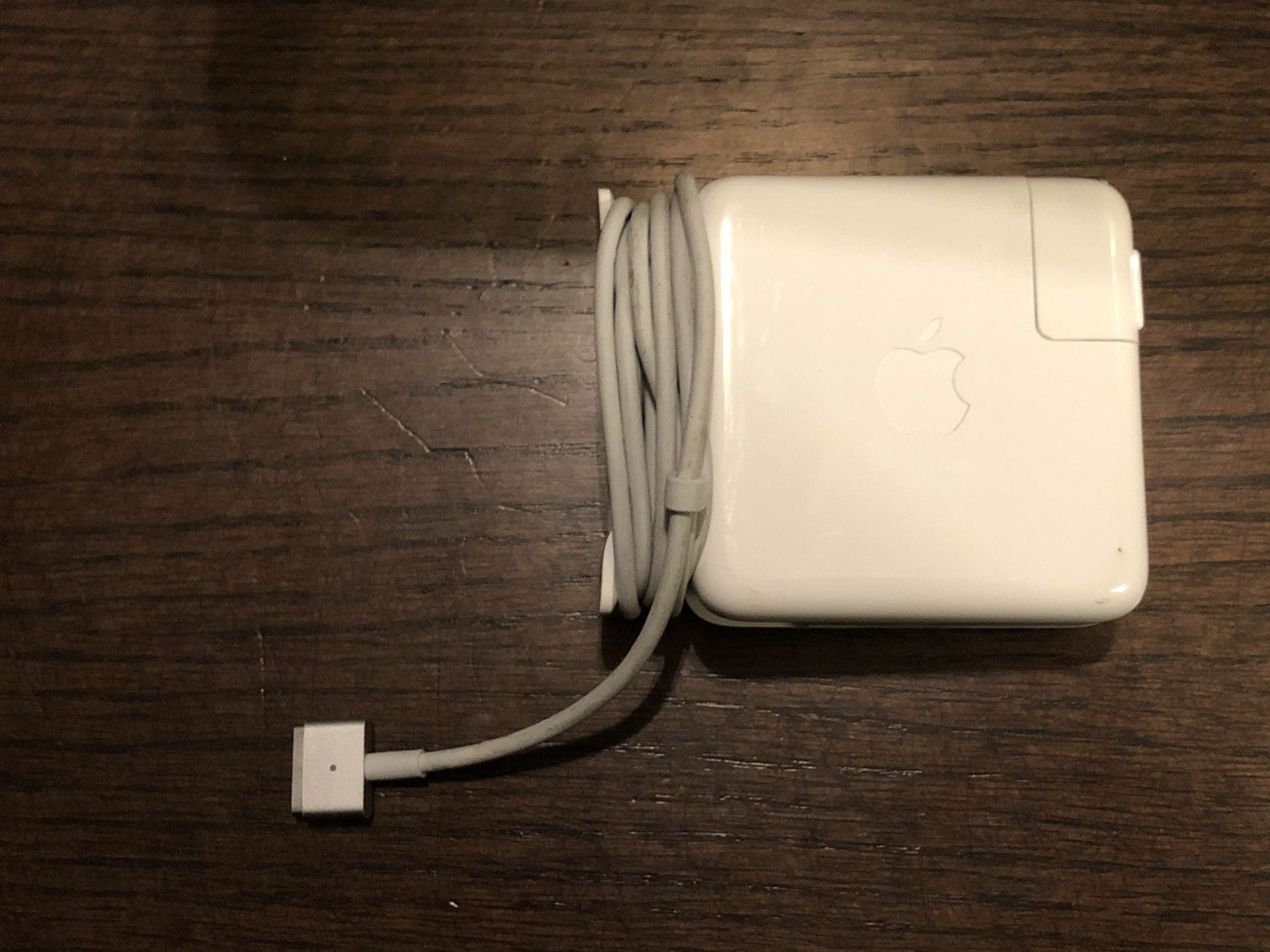 Apple charger MagSafe 2 for 13 inch MacBook Pro