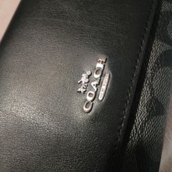 Authentic COACH Wallet 
