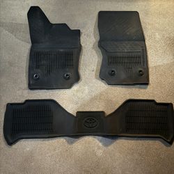OEM All Weather Fkoor Liners(2025 Toyota 4 Runner)