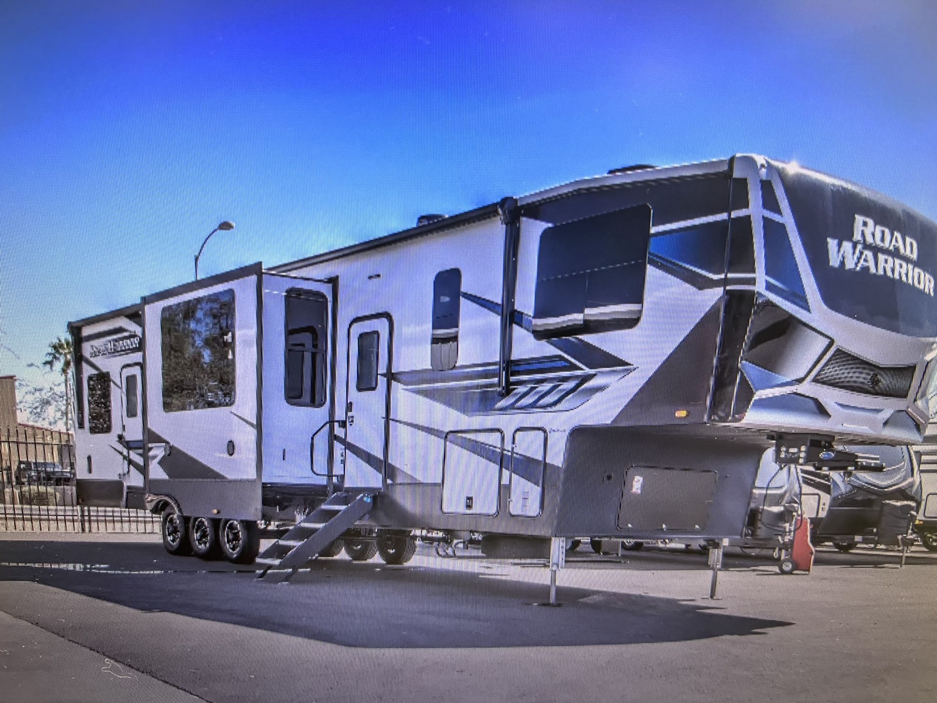 NEW 2022 ROAD WARRIOR 3965RW