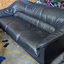 Black Couch - Free!