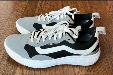 VANS ULTRARANGE