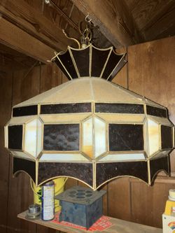 Tiffany Style Stained Glass Hanging Light Fixture . 