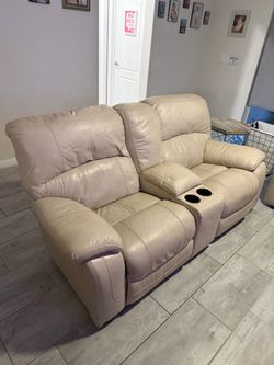Leather Couches Coffee Table Desk